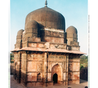 Darya Khans Tomb Monument